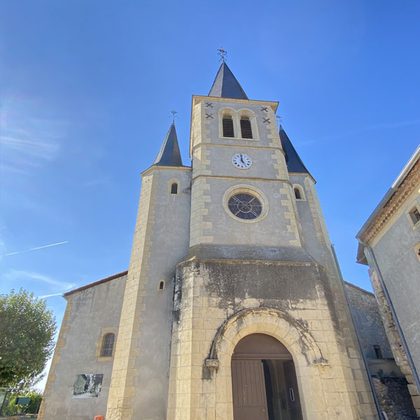 L'extérieur de l'église