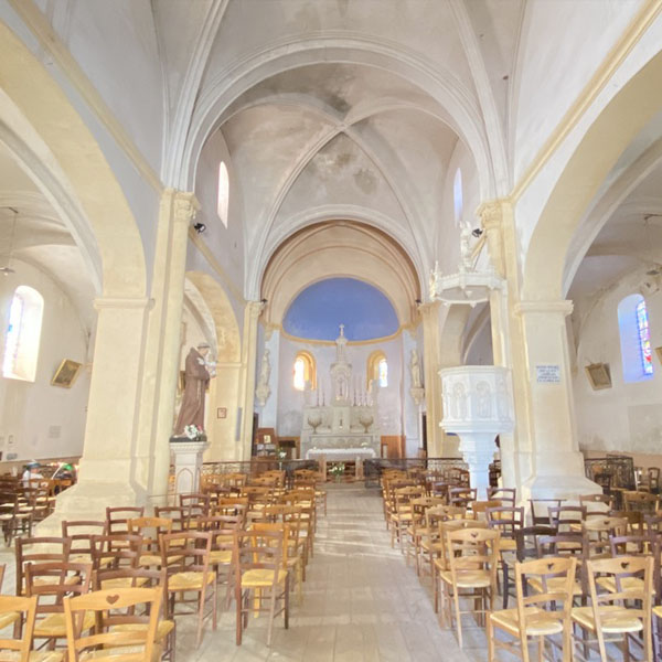 L'intérieur de l'église